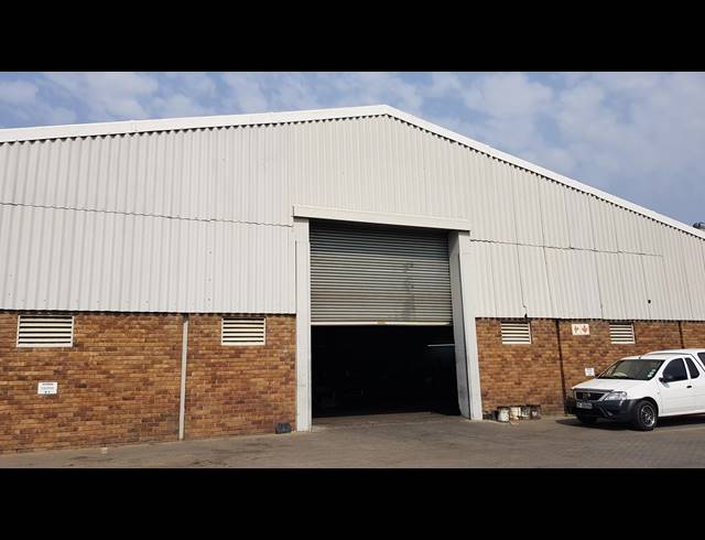 803M² FACTORY TO LET IN STIKLAND INDUSTRIAL
